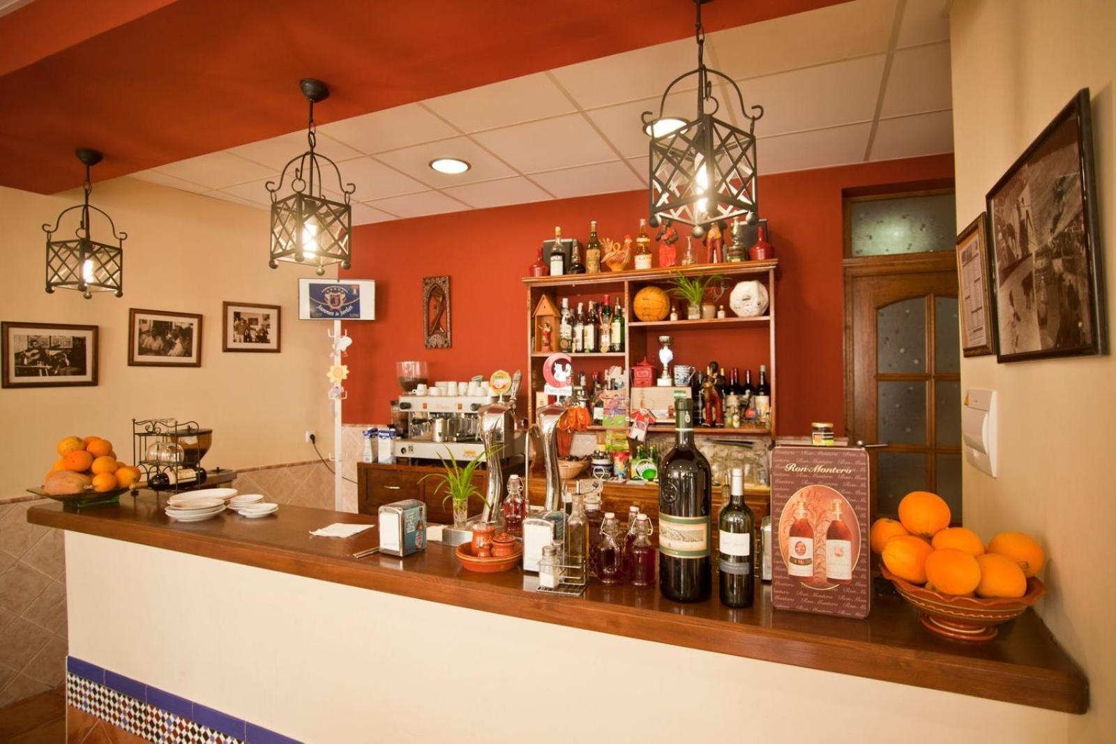 Hostal Palomares Salobreña Buitenkant foto