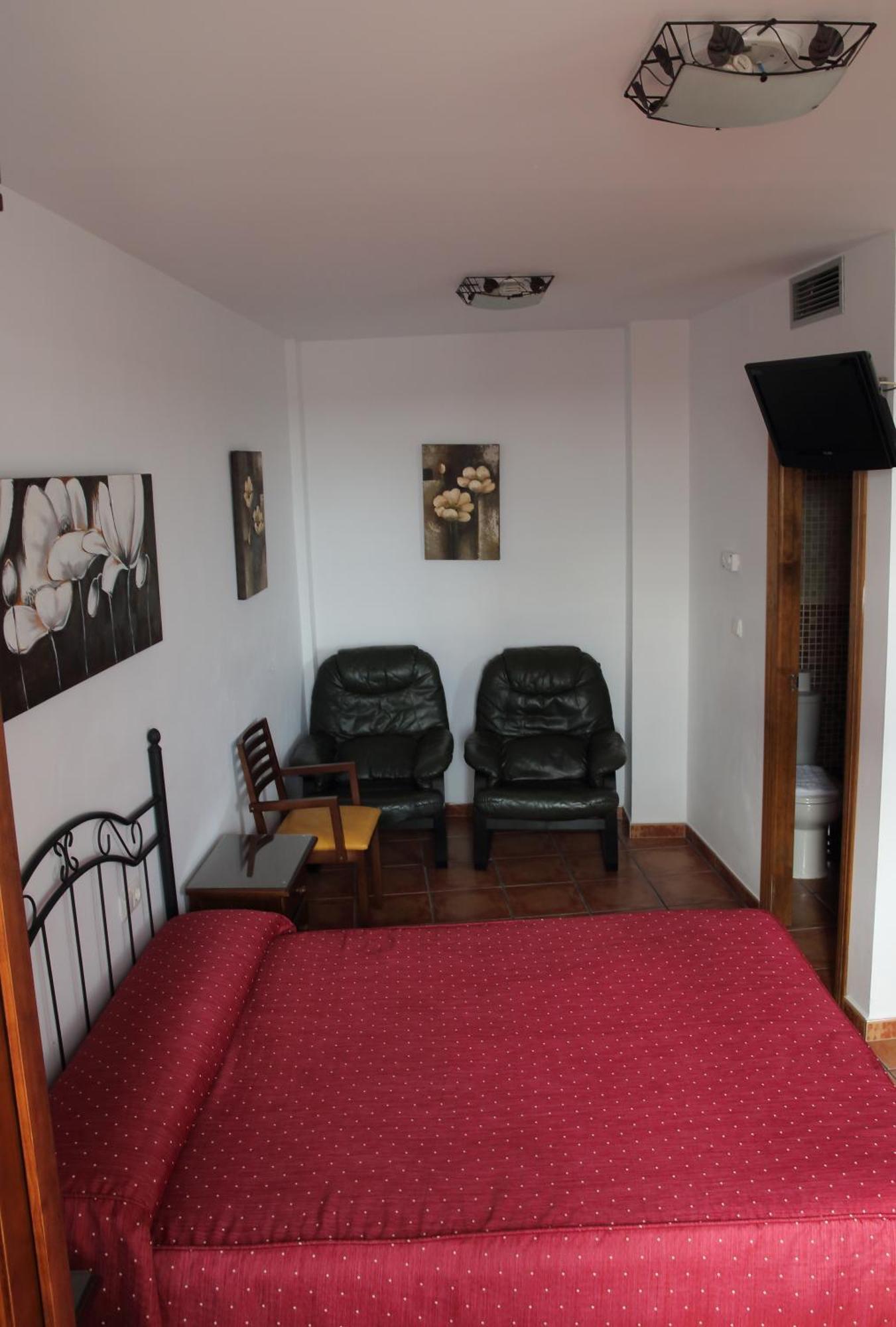 Hostal Palomares Salobreña Buitenkant foto