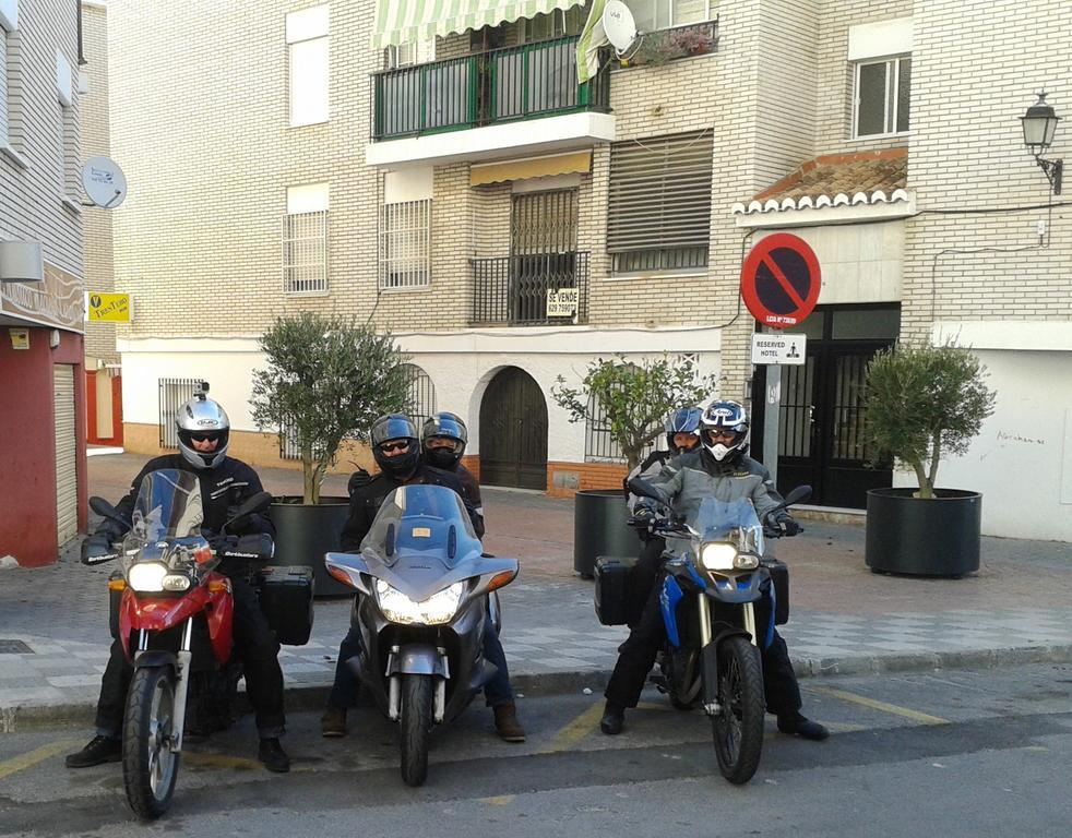 Hostal Palomares Salobreña Buitenkant foto